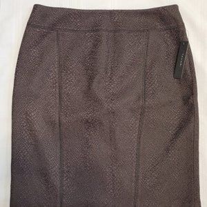 NEW WITH TAGS - TAHARI Pencil Skirt - Briar - Size 16